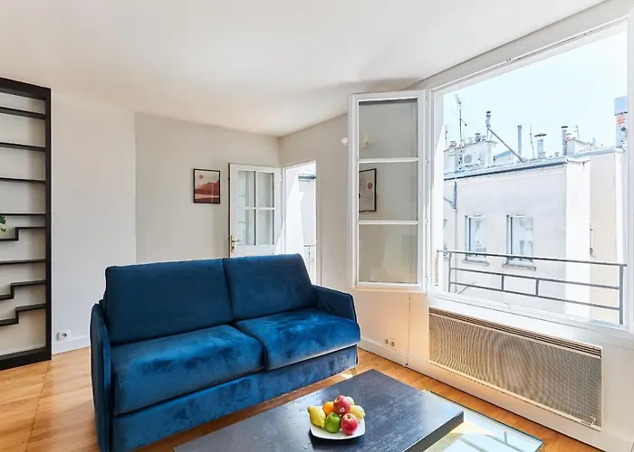 Latin Quarter - St Germain With Balcony *