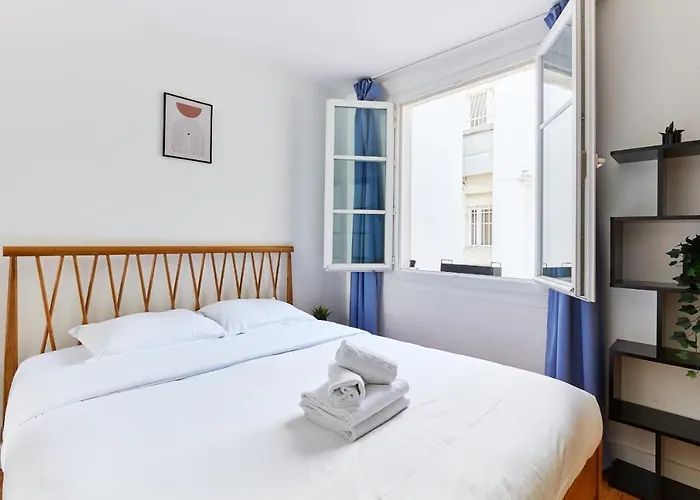 Latin Quarter - St Germain With Balcony *