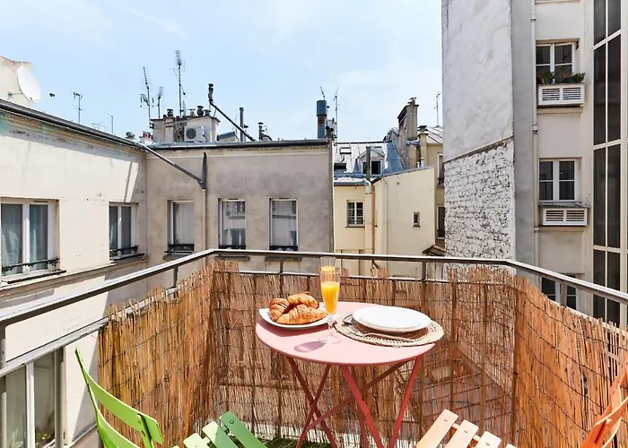 Апартаменты Latin Quarter - St Germain With Balcony *
