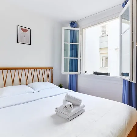 Latin Quarter - St Germain With Balcony *